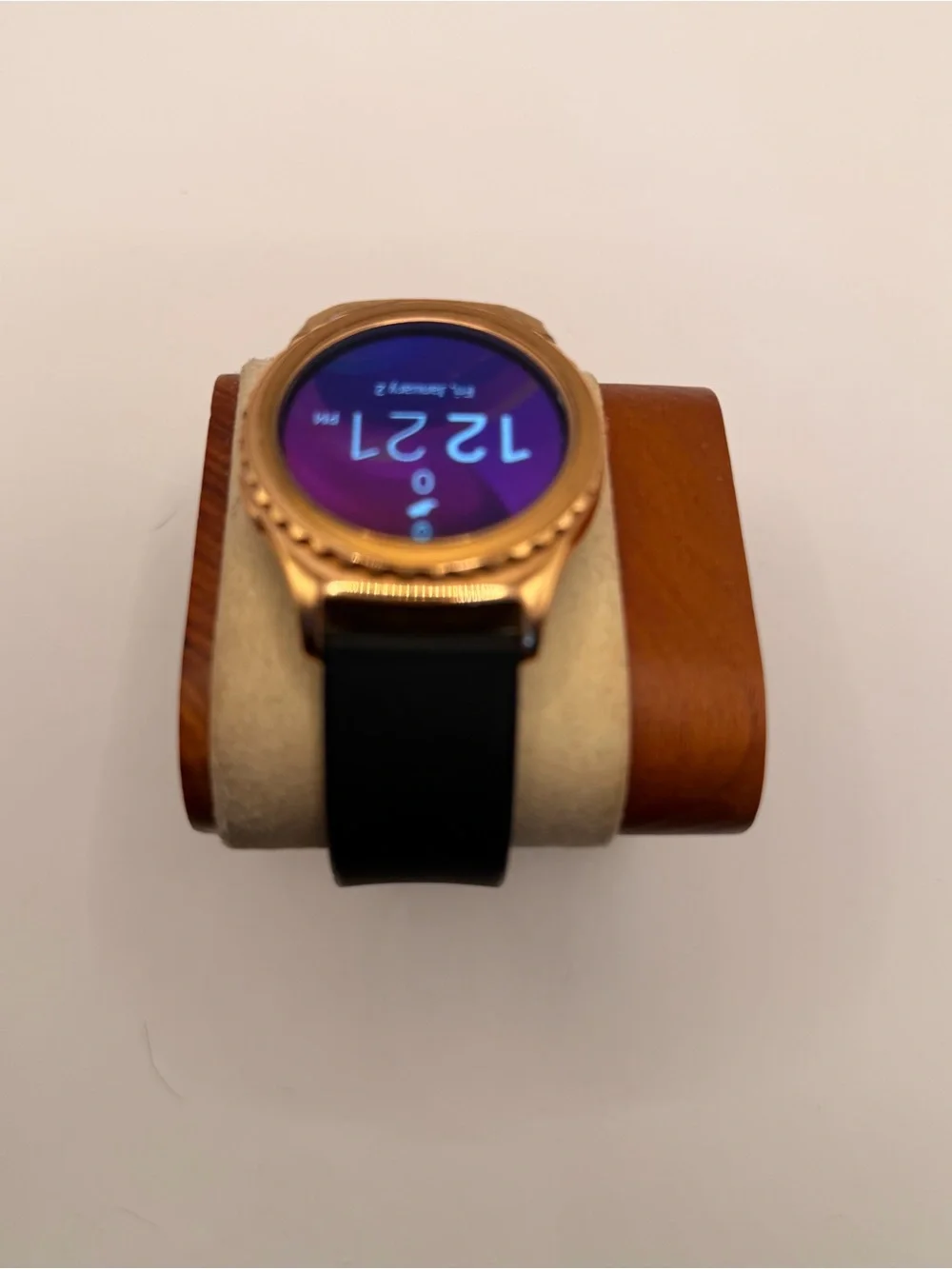 Samsung Galaxy Gear‎ S2 Classic, Tested, Charger Included, Gold Case